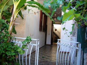 Le foto della Casa Bianca isola di Salina