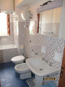 Le foto della Casa Bianca isola di Salina